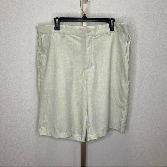 Nike Other - Nike Golf Tour Performance Dri-fit Plaid Shorts sz 38